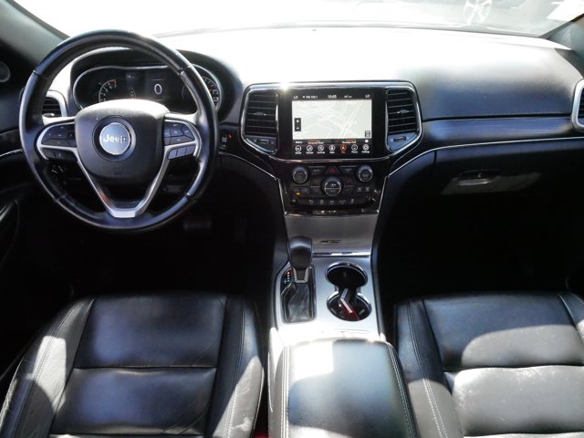 Vehicle image 10 of 36