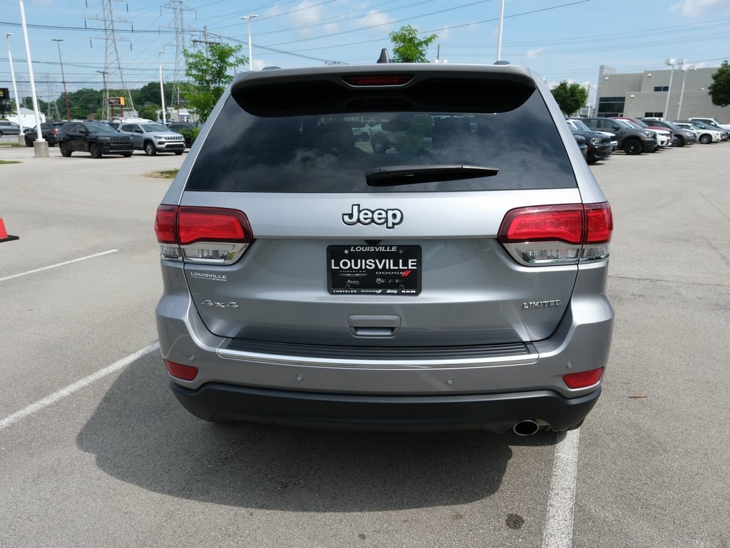 Vehicle image 5 of 38