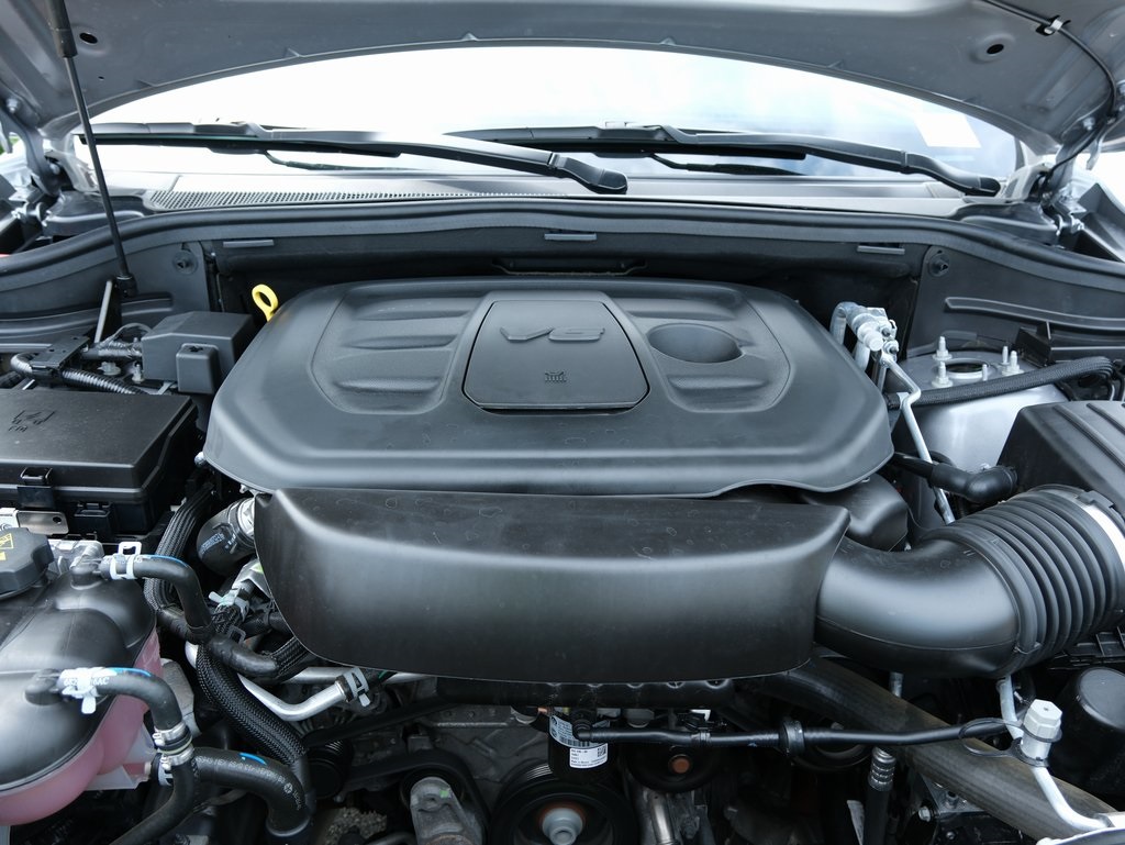 Vehicle image 35 of 38