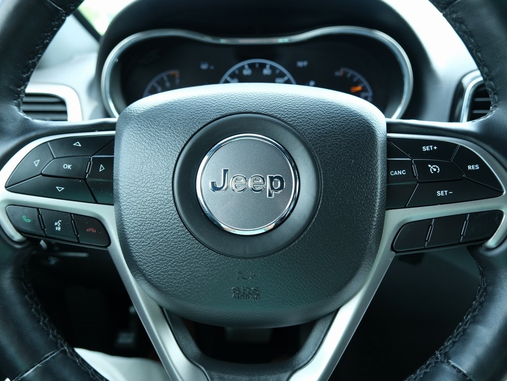 Vehicle image 16 of 38