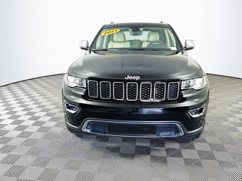 Vehicle image 2 of 40