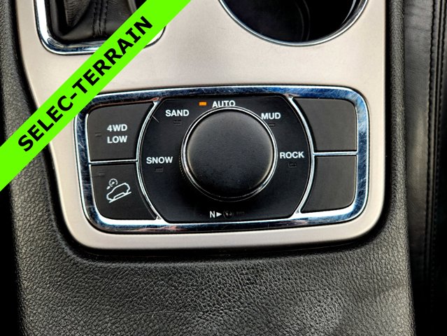 Vehicle image 29 of 37