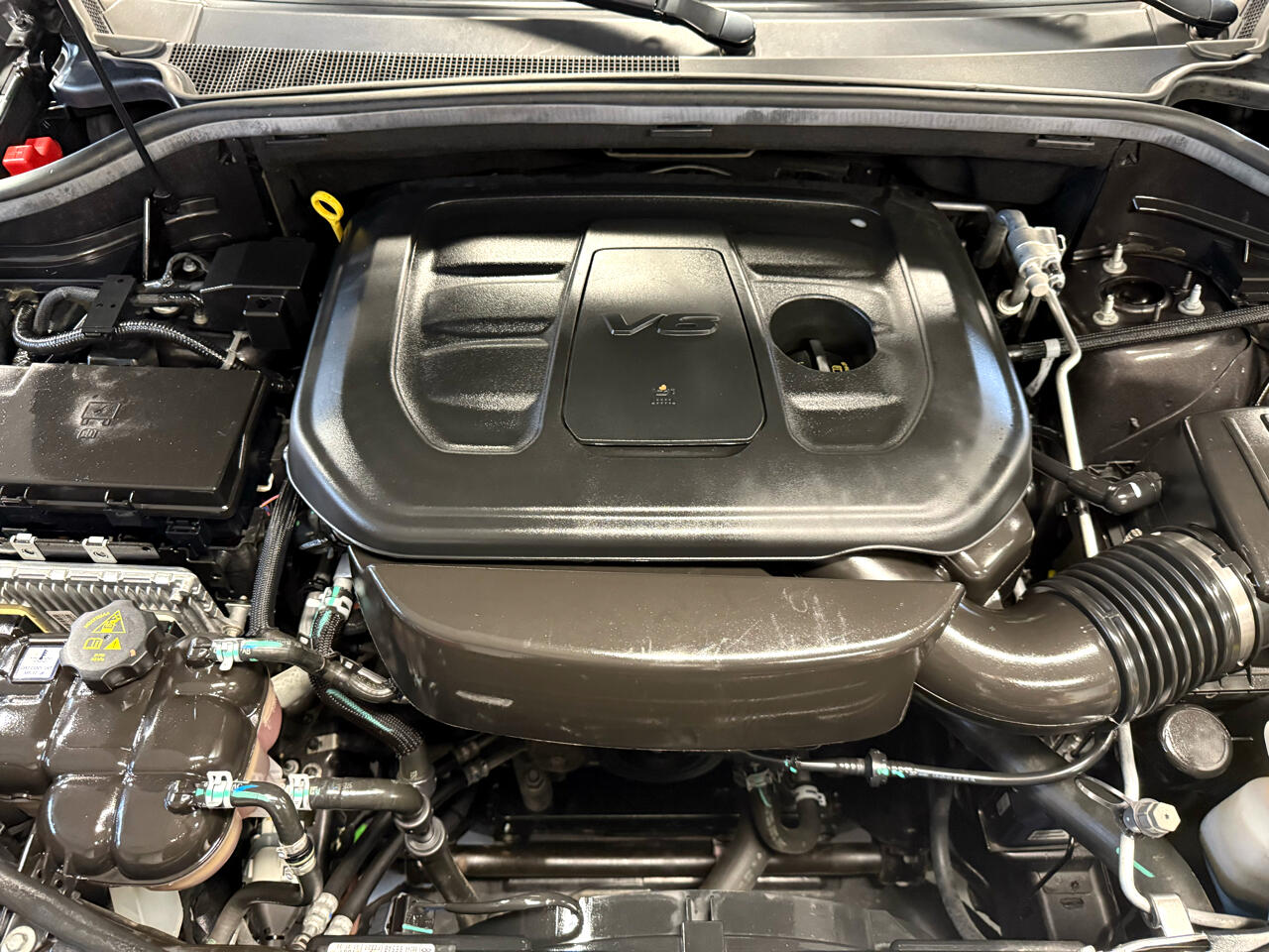 Vehicle image 24 of 59