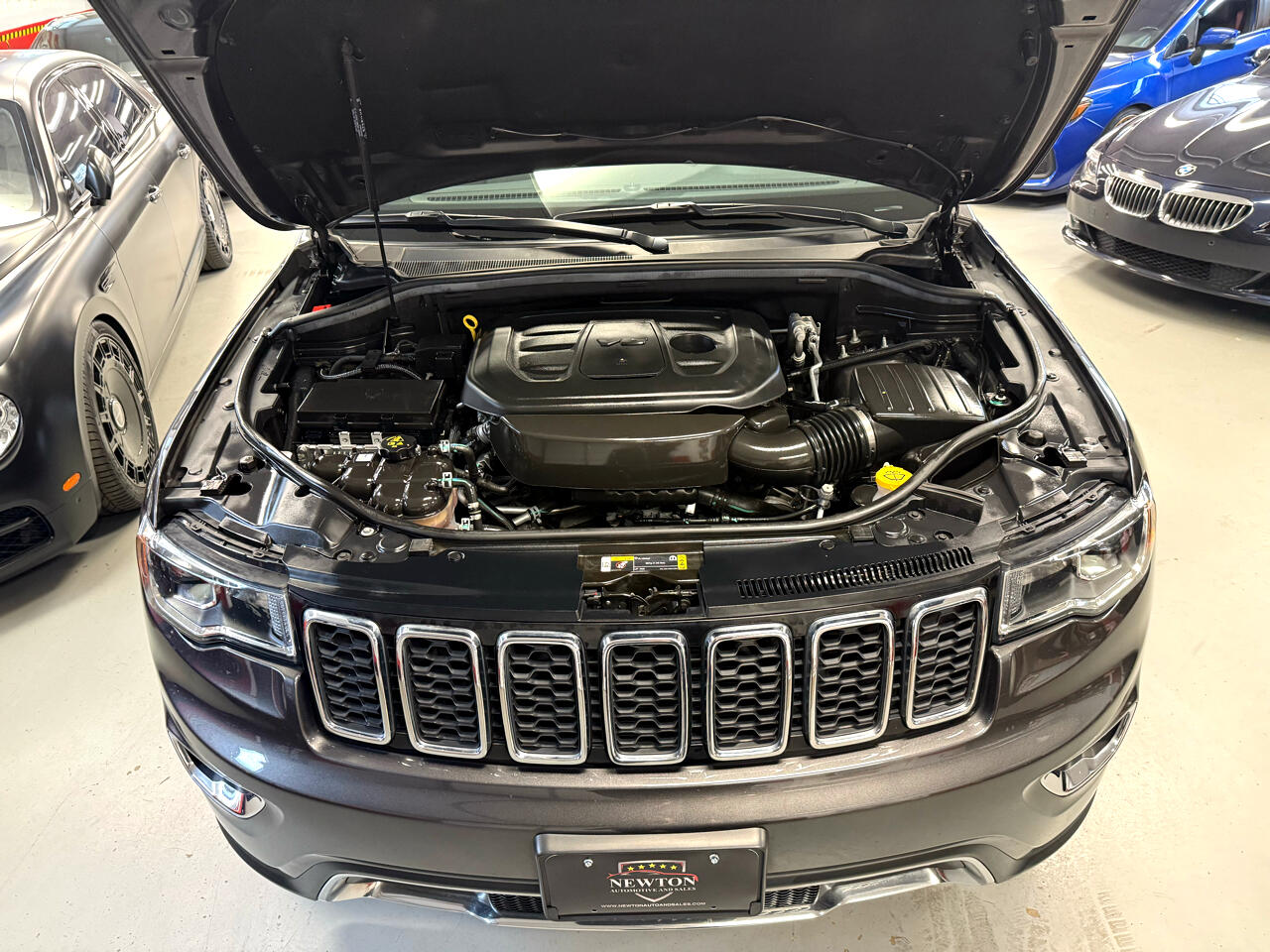 Vehicle image 23 of 59