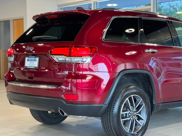 Vehicle image 9 of 37