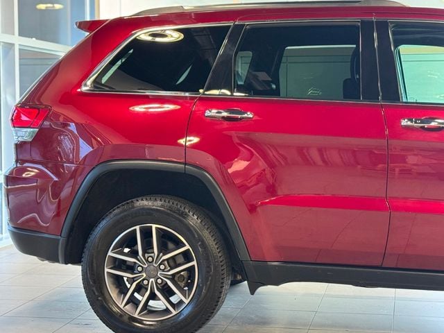 Vehicle image 15 of 37