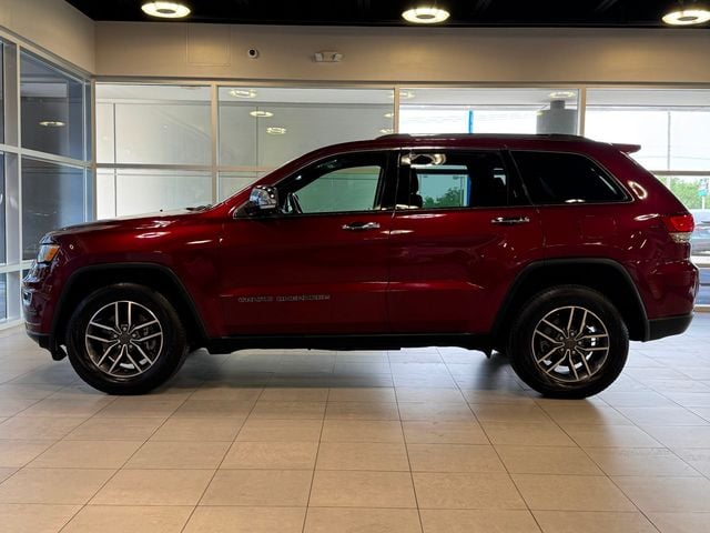 Vehicle image 13 of 37