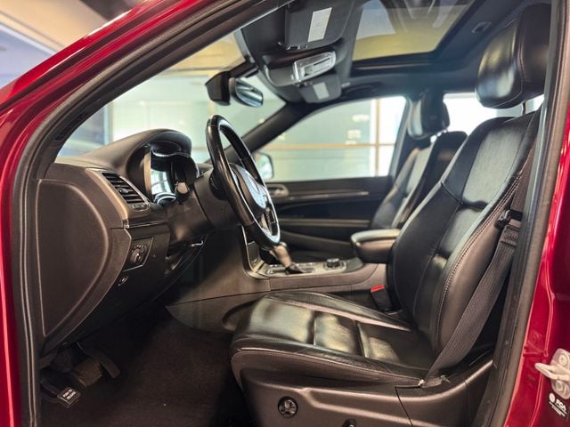 Vehicle image 16 of 37