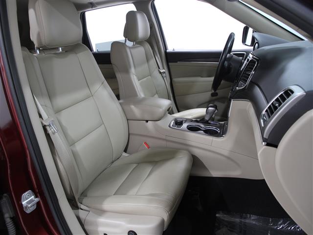 Vehicle image 20 of 25