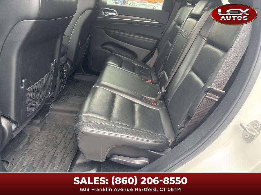 Vehicle image 22 of 49
