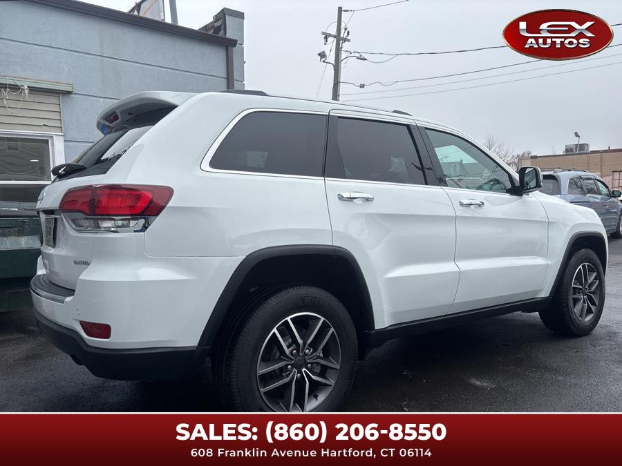 Vehicle image 6 of 49