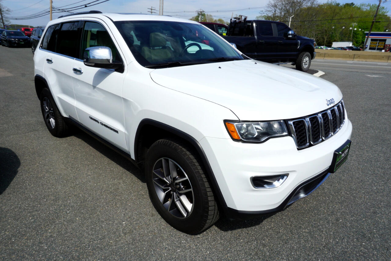 Vehicle image 4 of 28
