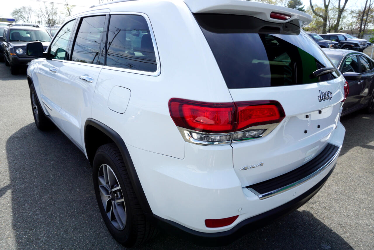 Vehicle image 7 of 28