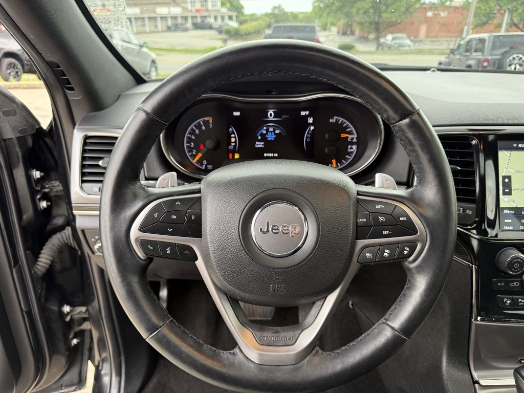Vehicle image 12 of 26