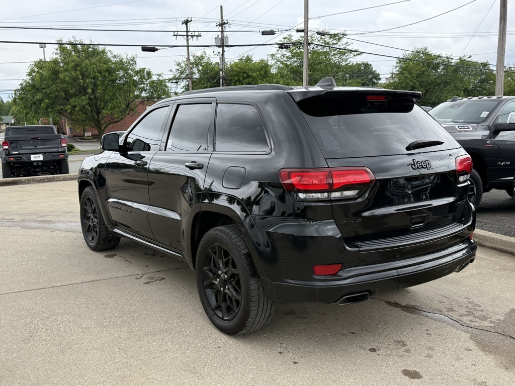 Vehicle image 7 of 26