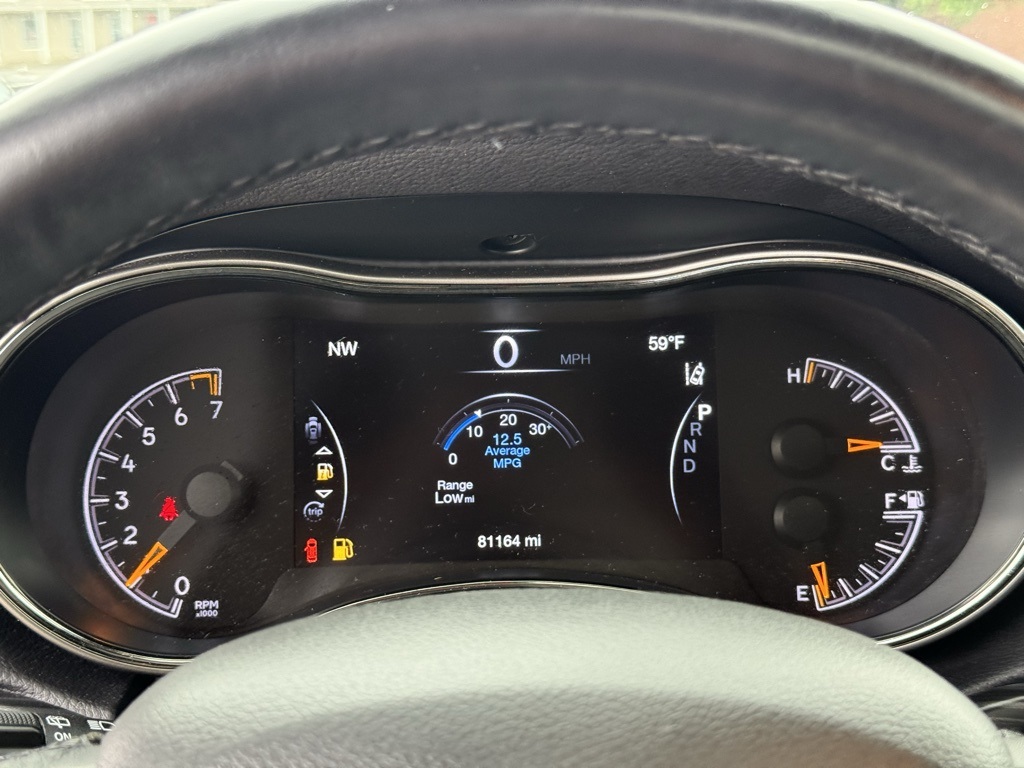 Vehicle image 15 of 26