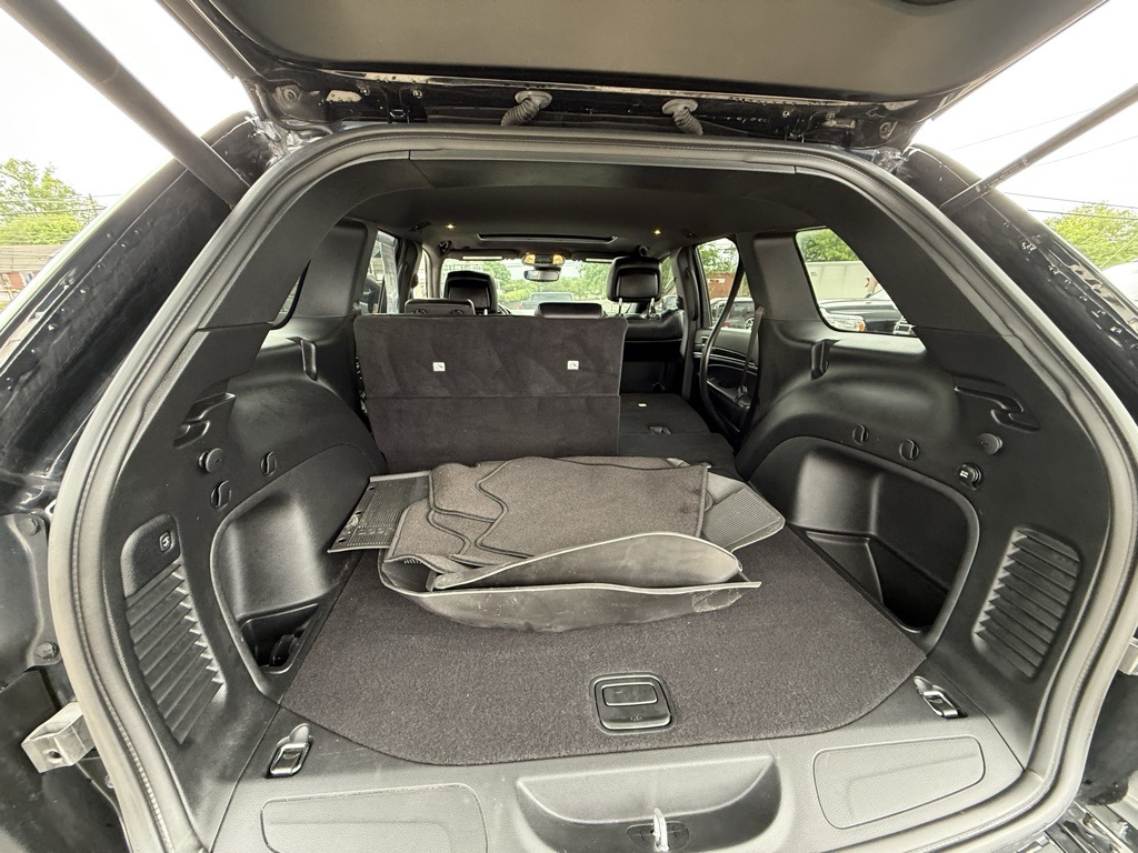 Vehicle image 25 of 26