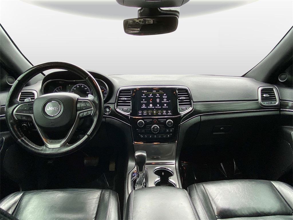 Vehicle image 17 of 36