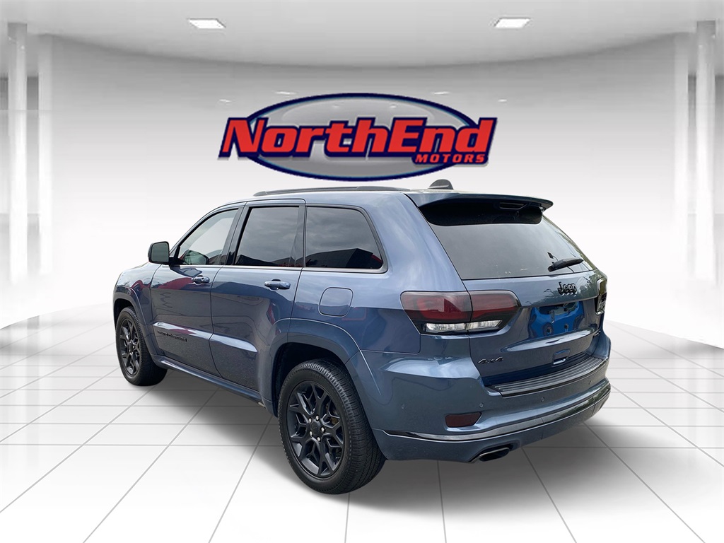 Vehicle image 7 of 36