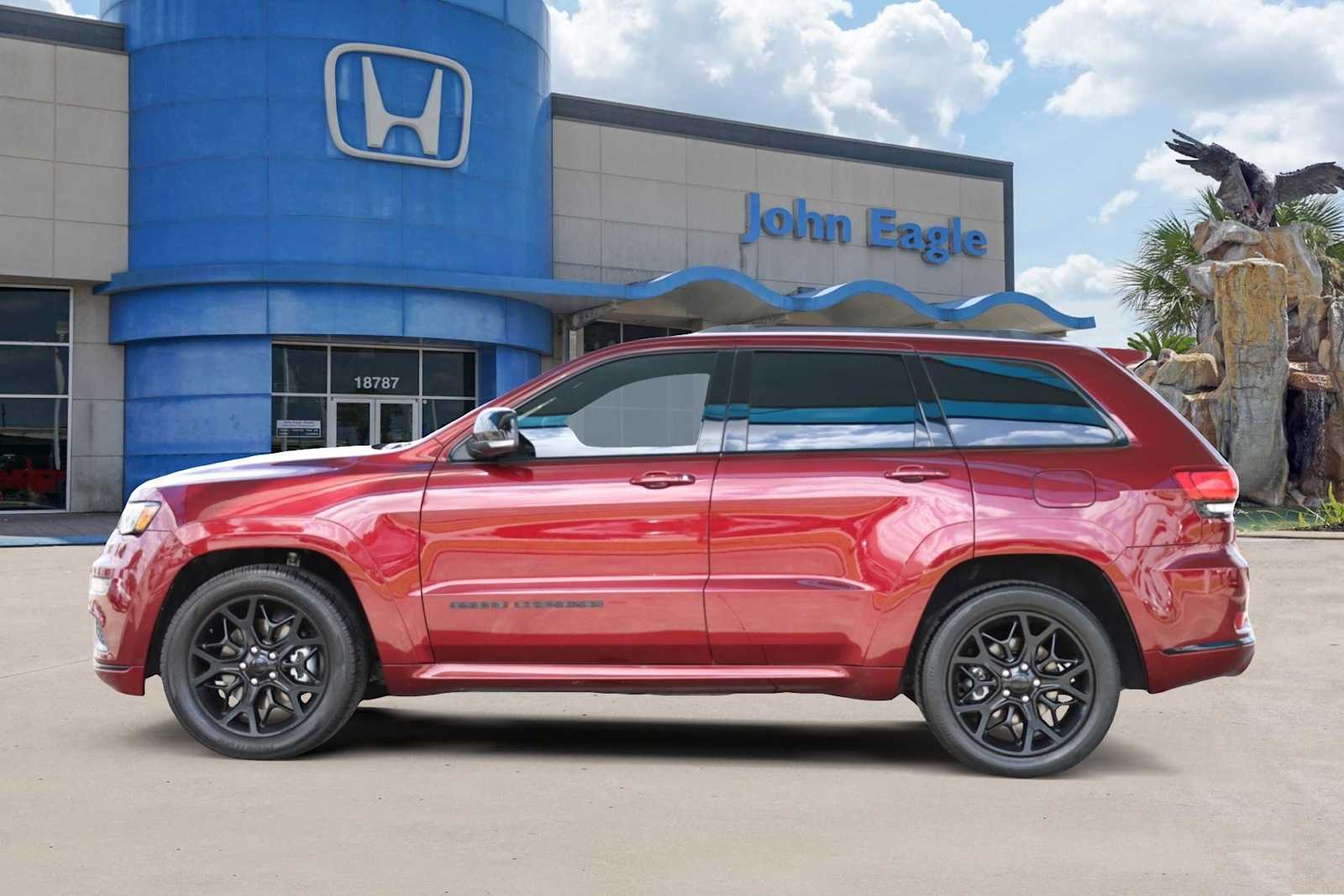 Vehicle image 5 of 30
