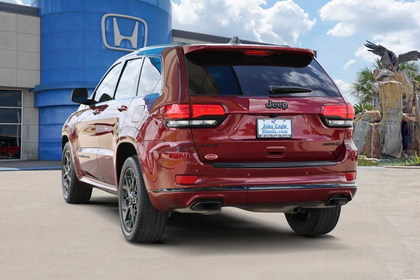 Vehicle image 4 of 30