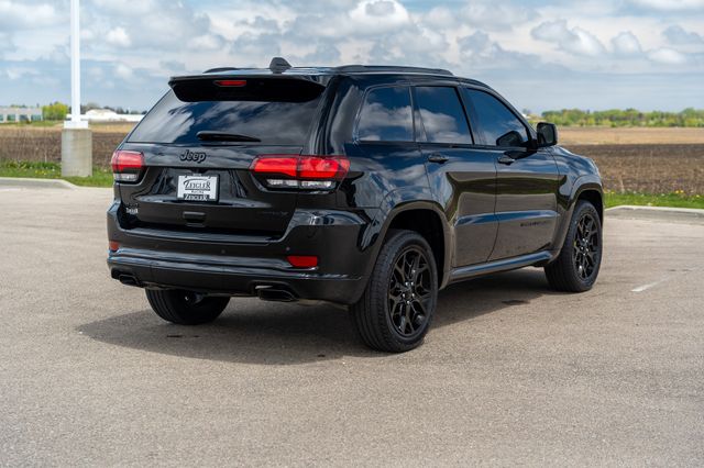 Vehicle image 5 of 41