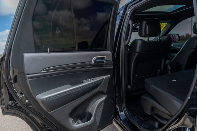 Vehicle image 20 of 41