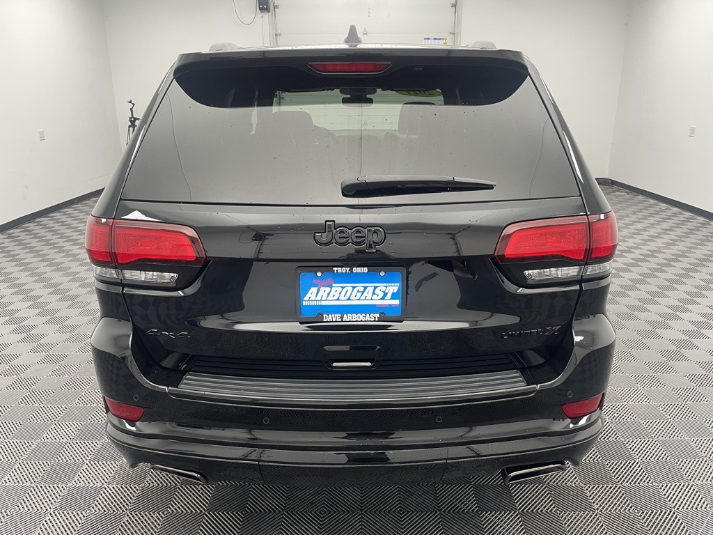Vehicle image 10 of 35