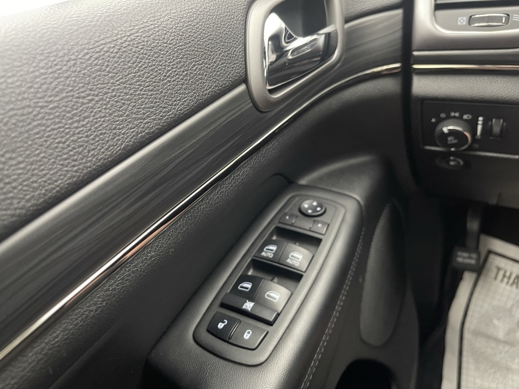 Vehicle image 35 of 35