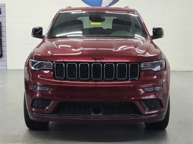 Vehicle image 2 of 42