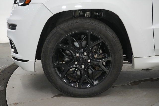 Vehicle image 30 of 31