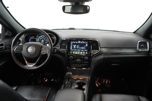 Vehicle image 12 of 31