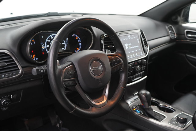Vehicle image 20 of 31
