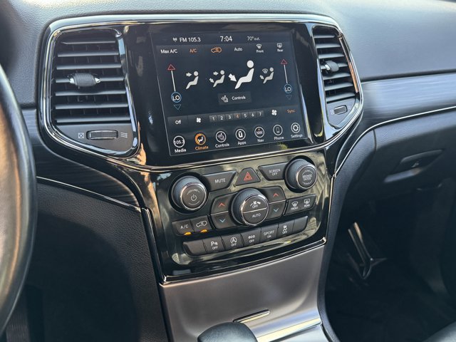 Vehicle image 20 of 33