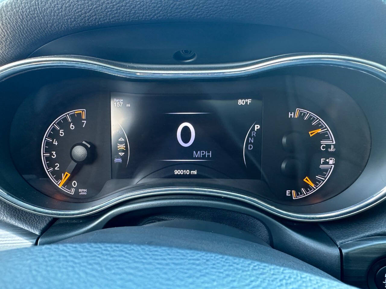 Vehicle image 16 of 18