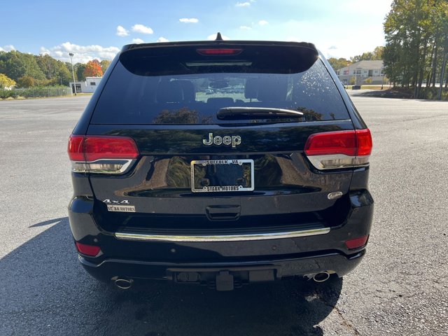 Vehicle image 4 of 21