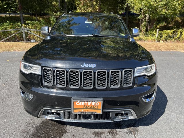 Vehicle image 8 of 21