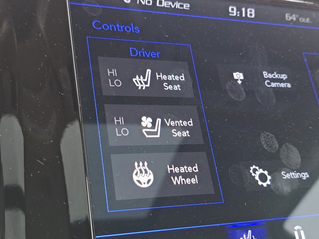 Vehicle image 26 of 31