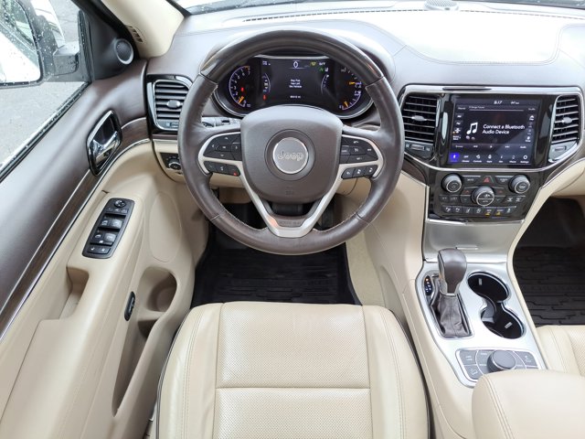 Vehicle image 11 of 31