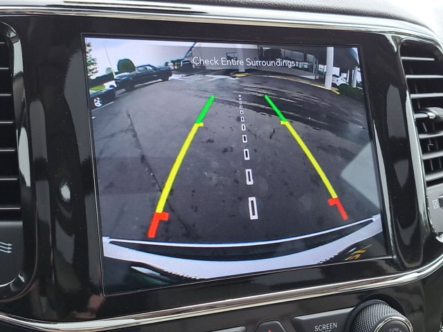 Vehicle image 24 of 31