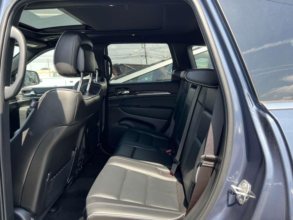 Vehicle image 36 of 36