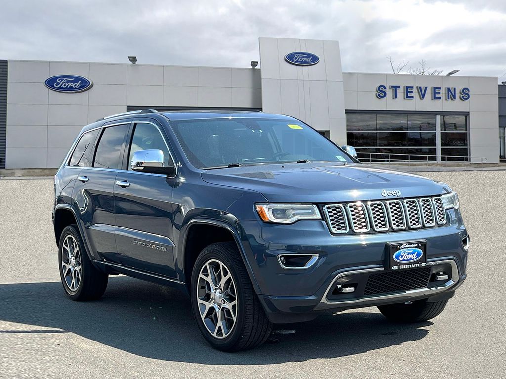 Vehicle image 2 of 36