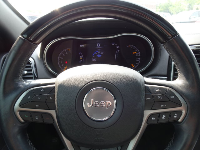 Vehicle image 22 of 27