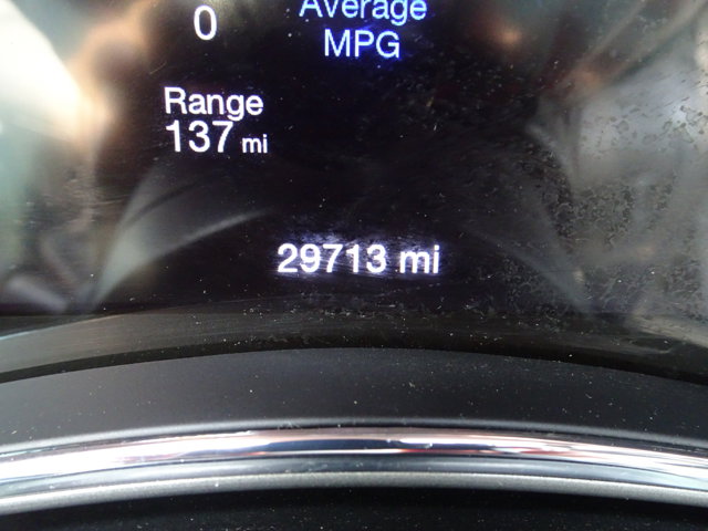 Vehicle image 25 of 27