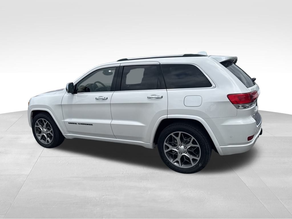 Vehicle image 7 of 22