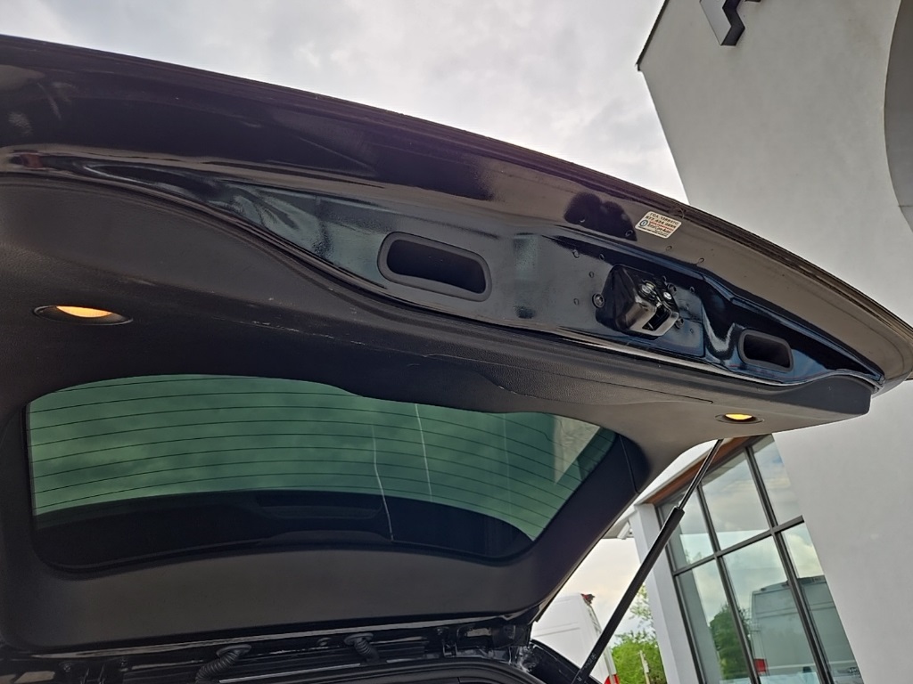 Vehicle image 94 of 105