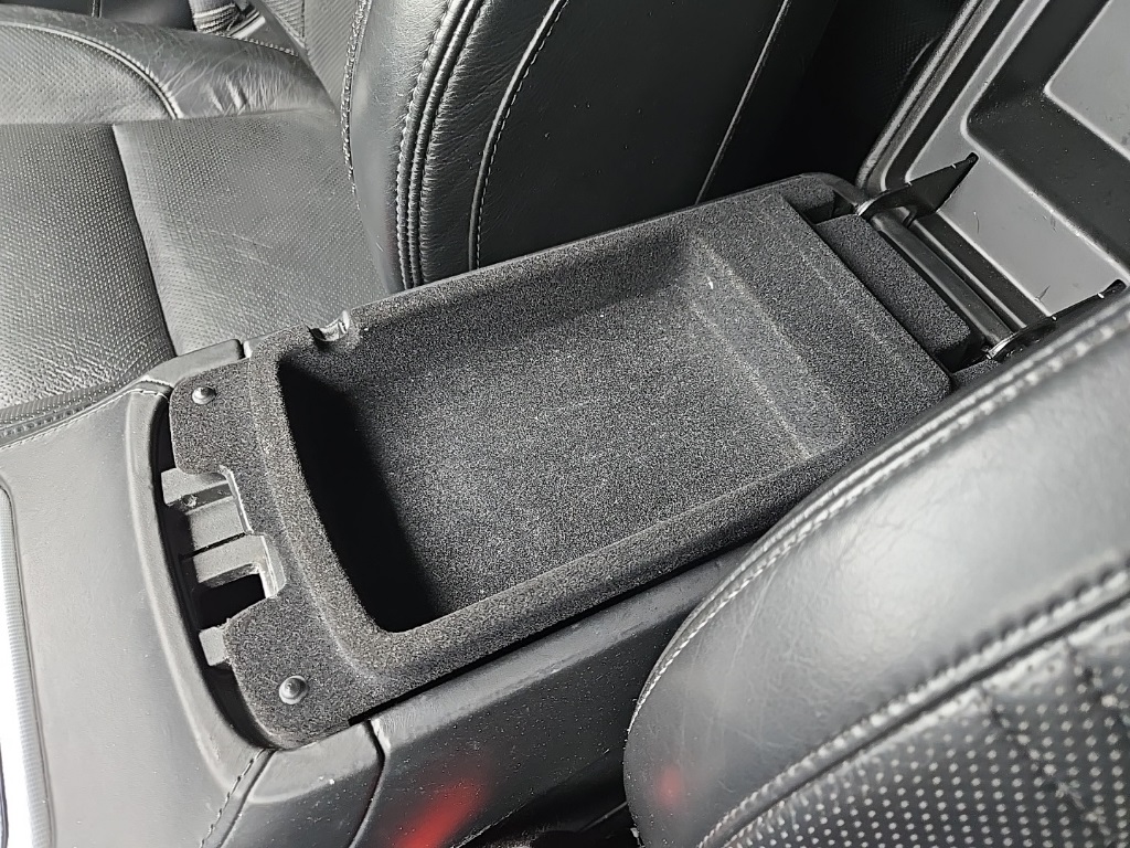 Vehicle image 69 of 105