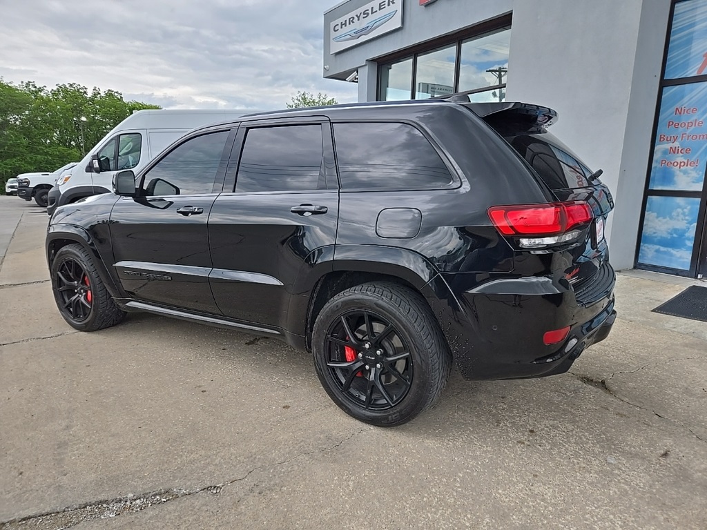 Vehicle image 11 of 105
