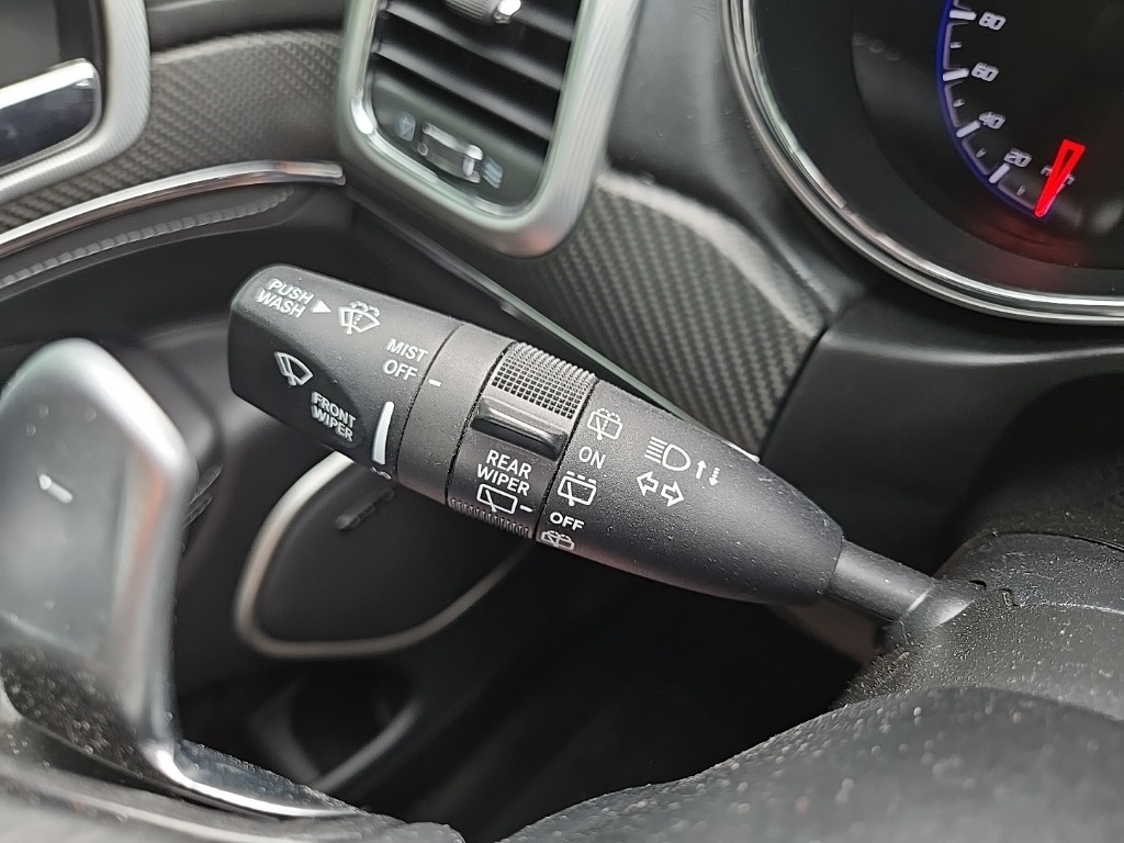 Vehicle image 46 of 105