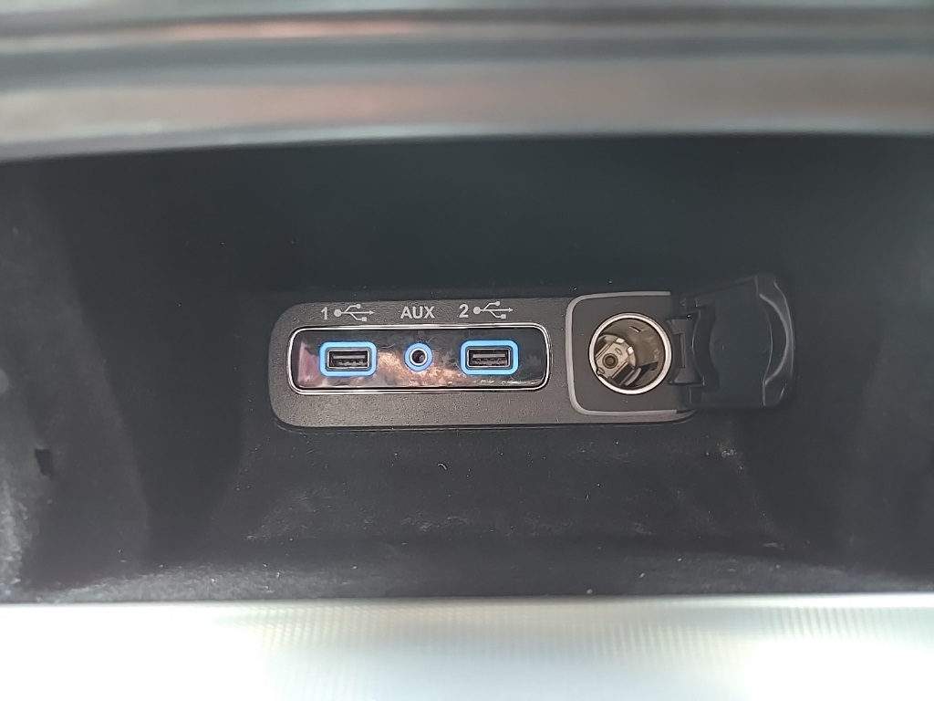 Vehicle image 65 of 105